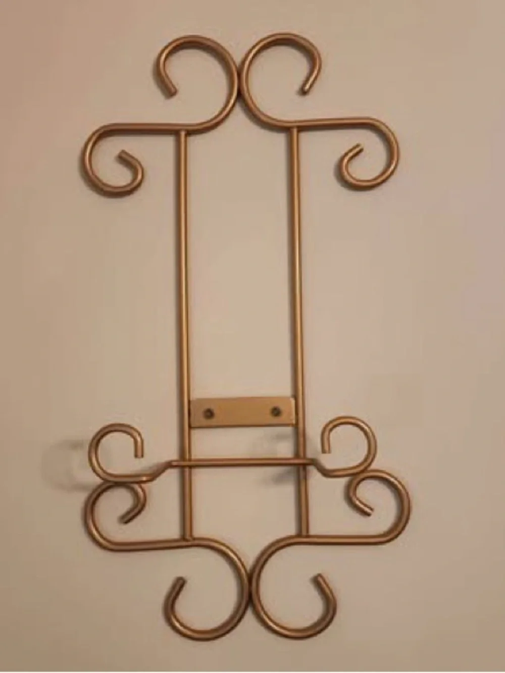 Vintage Metal Scroll Plate Holders Set of 2, Ornate Gold Wall Decor